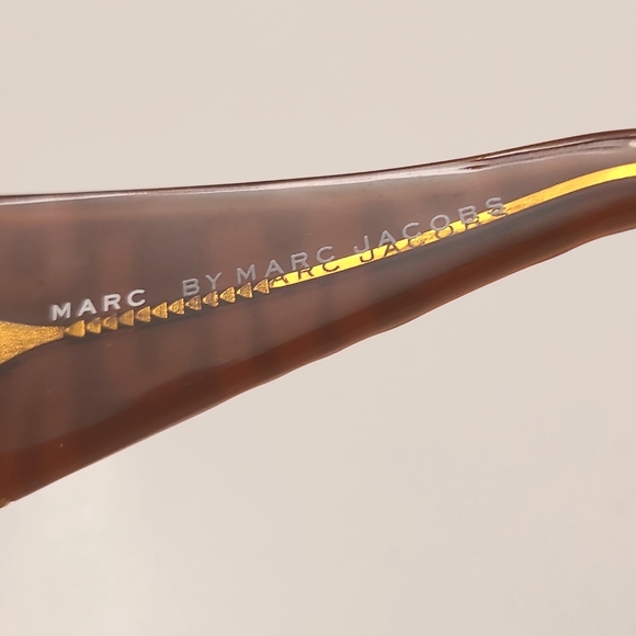 Marc Jacobs Sunglasses - Picture 4 of 5